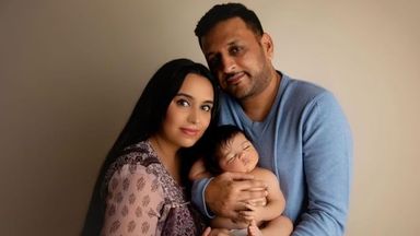 باتيلز & # 39 ؛  الأقارب الباقون على قيد الحياة يصلون من أجل معجزة